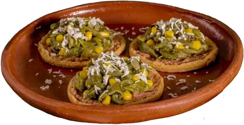 Sopes-de-rajas-con-elotes
